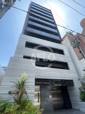建物外観　エスライズ難波III　外観