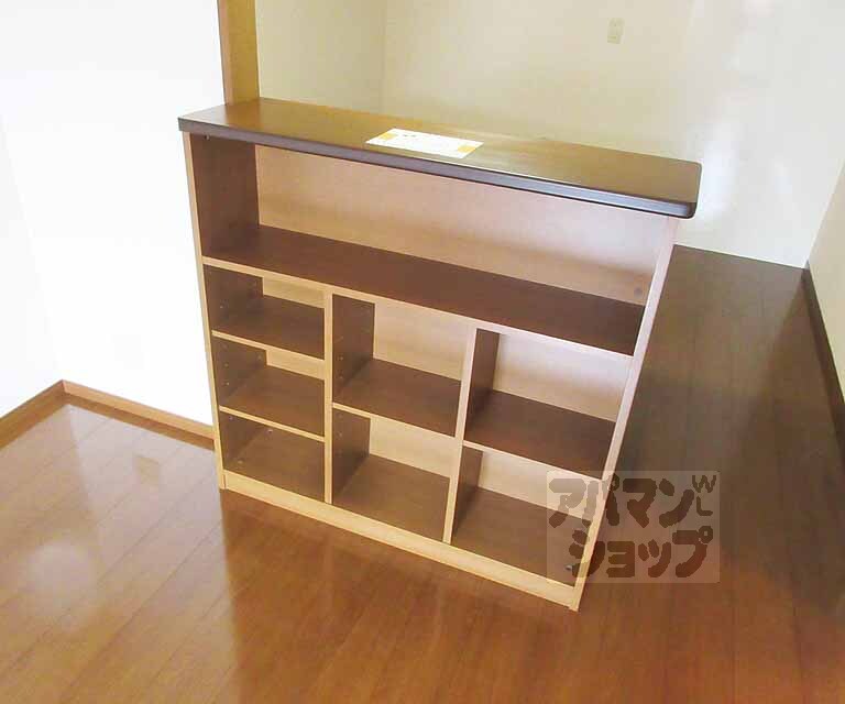 収納　カウンター裏は収納です