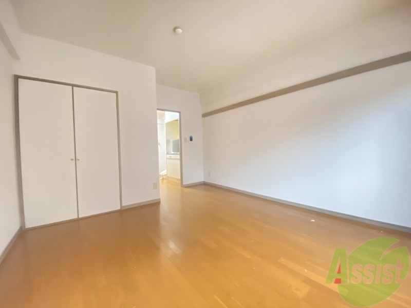 その他部屋・スペース　リビングと寝室は同じお部屋になります。お好きな場所にどうぞ