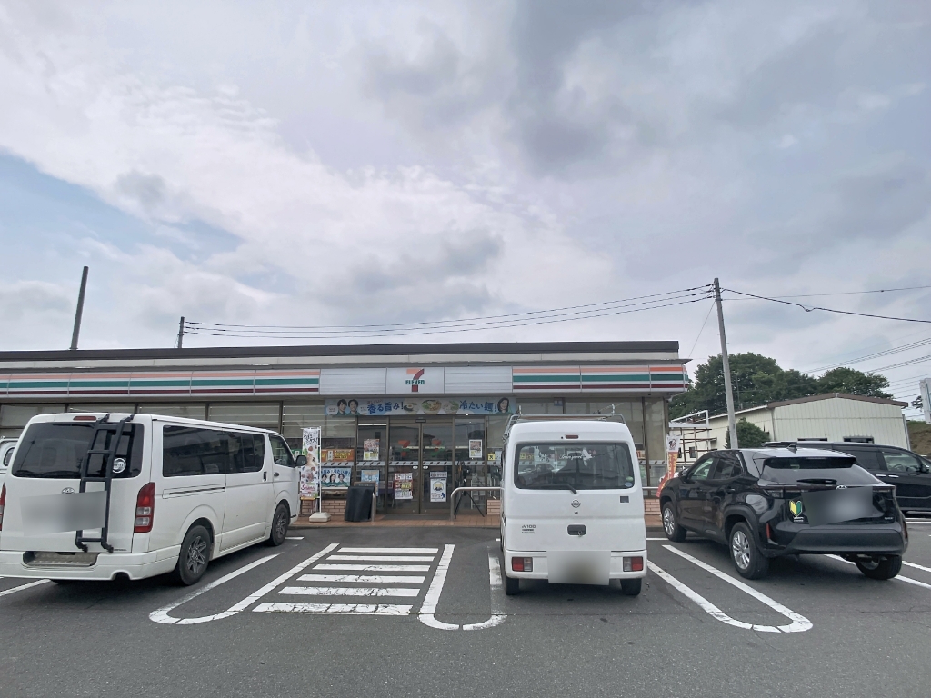 コンビニ　セブンイレブン 日光土沢店（コンビニ）まで308m
