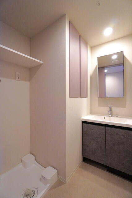 洗面設備　※写真は同タイプ住戸です。