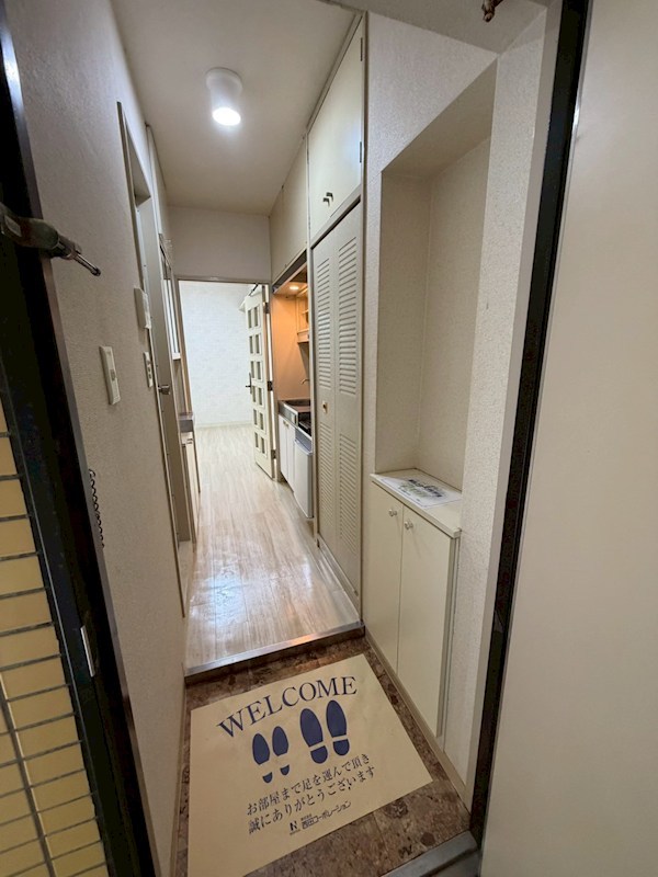 玄関　別部屋参照