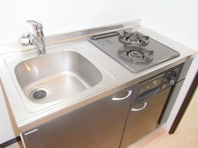 キッチン　システムキッチン2口コンロ