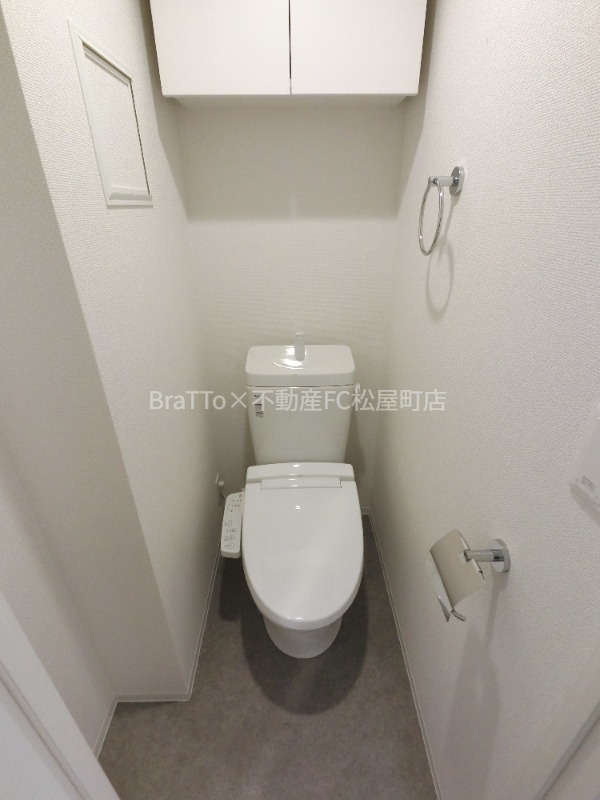 セレニテ谷町四丁目アリエのトイレ写真