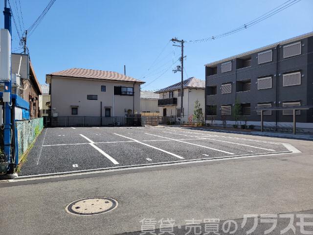 駐車場　敷地内駐車場