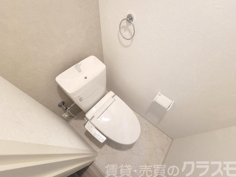 トイレ　ウォシュレット＆ウォームレット