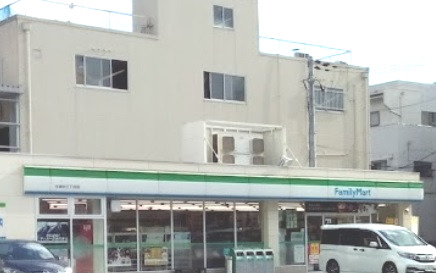 コンビニ　ファミリーマート 今津中三丁目店（コンビニ）まで617m