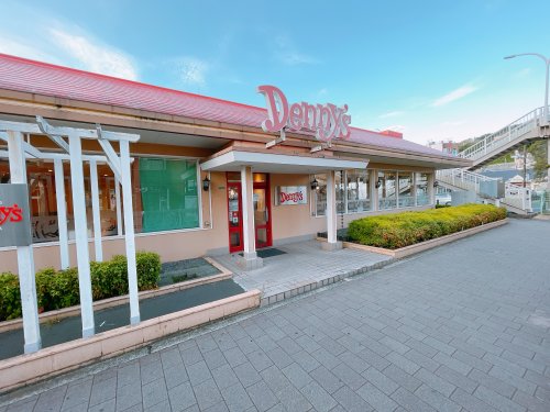 飲食店　デニーズ（北久里浜）（飲食店）まで274m
