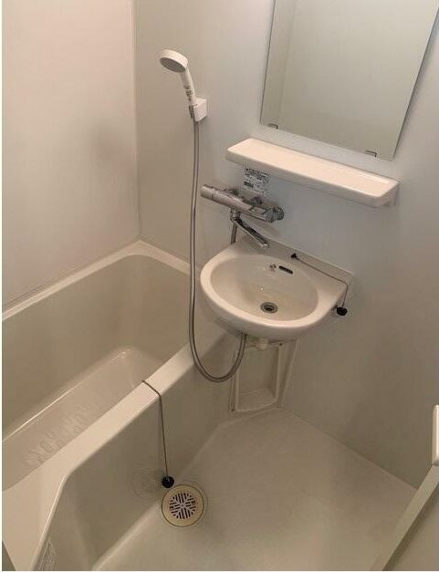 バス・シャワールーム　別部屋参考写真