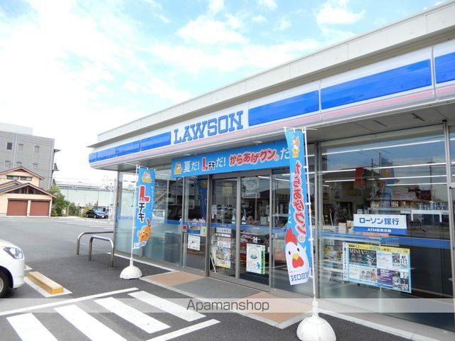 コンビニ　ローソン（コンビニ）まで605m