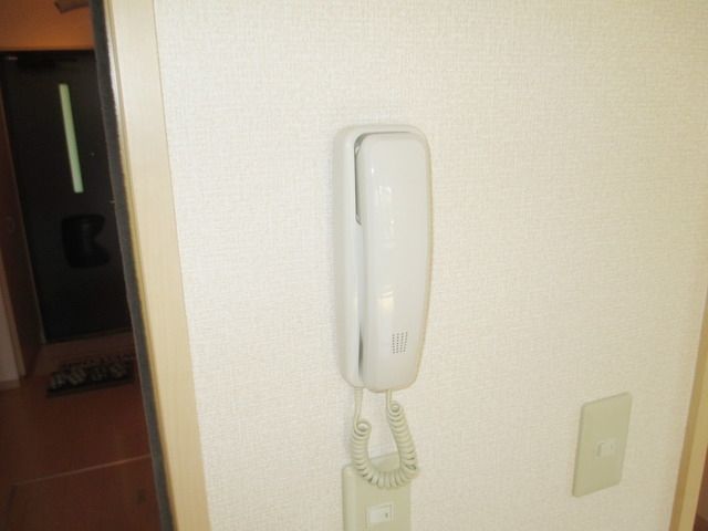 その他設備　★インターホン受話器です★