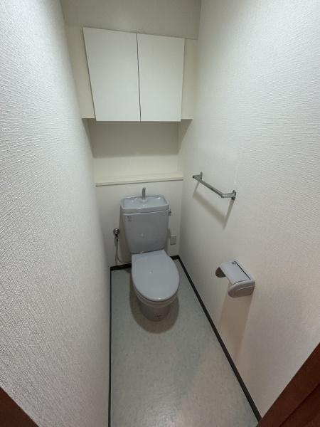 トイレ　清潔感のあるトイレです。
