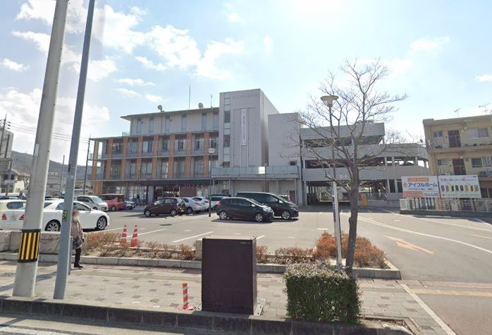 役所　岡山市中区役所（役所）まで926m