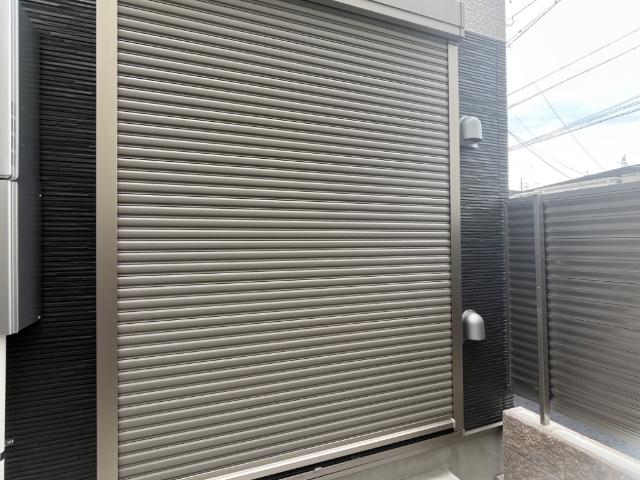 その他　窓シャッター（イメージ）