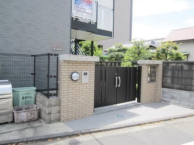 エントランス　☆エントランスはこんな感じです☆