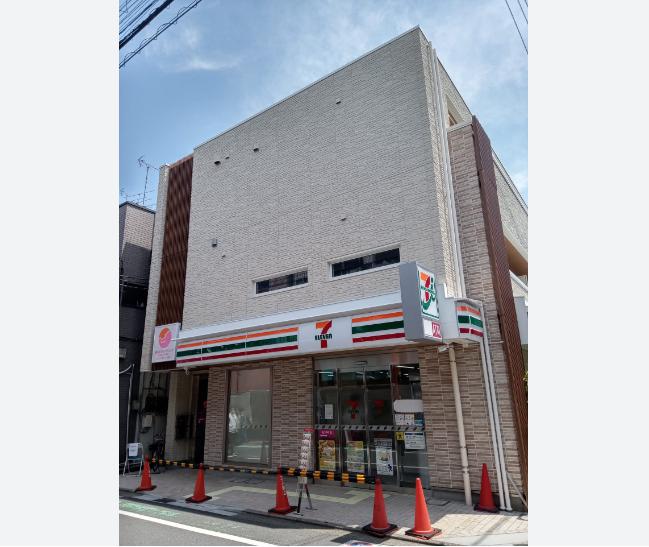 コンビニ　セブンイレブン 世田谷祖師谷1丁目店（コンビニ）まで111m
