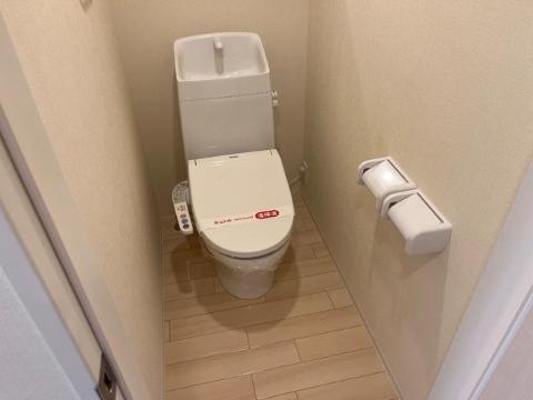 トイレ　トイレ
