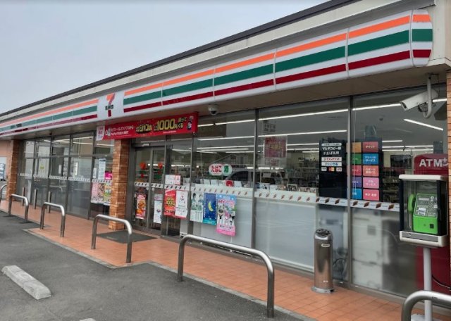 コンビニ　セブン－イレブン　小山羽川北店（コンビニ）まで1359m