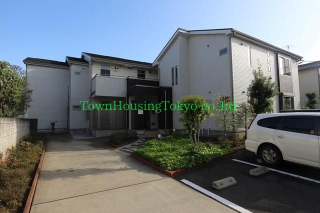 1LDK Apartment in Setagaya, Tokyo - Image 1