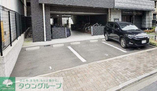 駐車場　駐車場