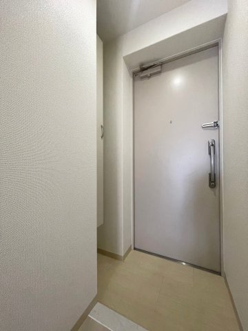 玄関　同物件、別号室の参考写真です。
