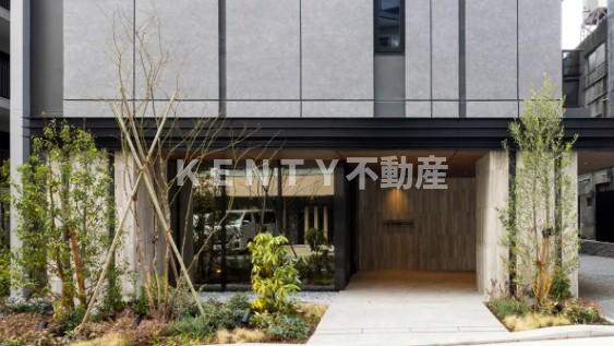 エントランス　建物の内部です