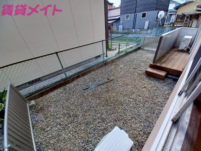 バルコニー　同型反転写真です。