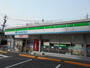 コンビニ　ファミリーマート都立家政店（コンビニ）まで80m