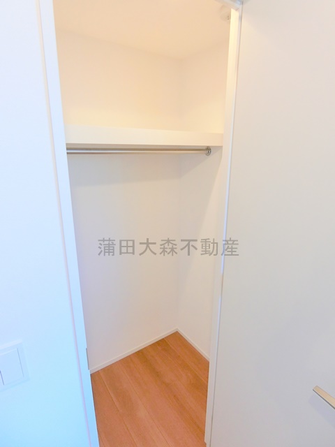 その他設備　洋室4.5帖の収納　クローゼット