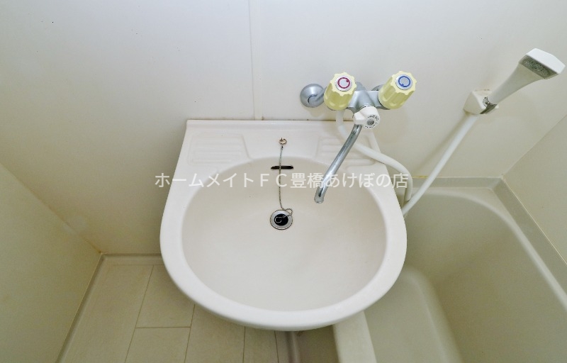 洗面設備　同型別部屋写真