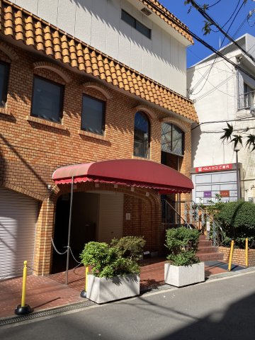 建物外観　外はこのようになっています