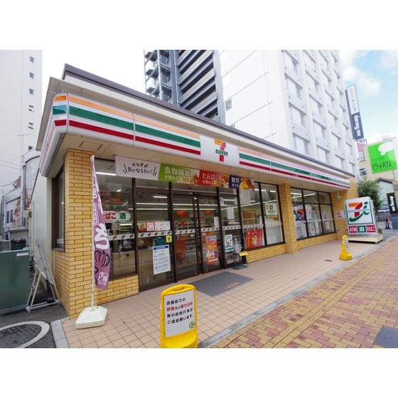 コンビニ　セブンイレブン長野二線路通り店（コンビニ）まで429m