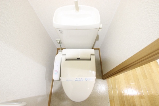 トイレ　※別部屋の写真です