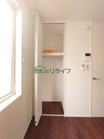 収納　リライフ下北沢店