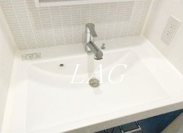 洗面設備　洗面台です。