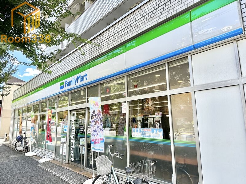 コンビニ　ファミリーマート小滝橋通り店（コンビニ）まで297m