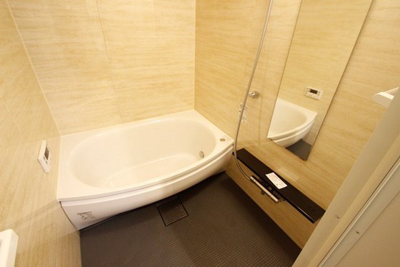 バス・シャワールーム　※別号室の写真です