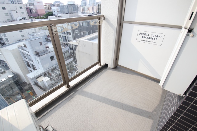 バルコニー　※別室の参考写真の為、現況優先です。