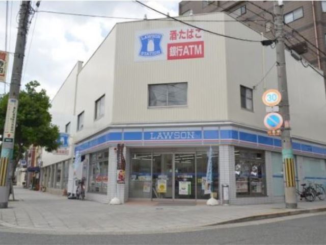 コンビニ　ローソン勝山三丁目店（コンビニ）まで218m