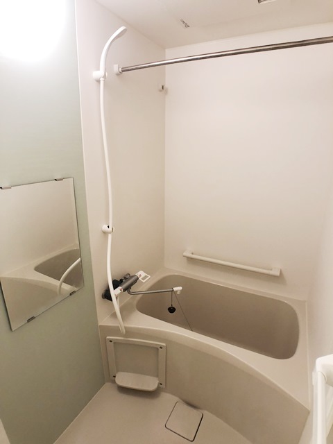 バス・シャワールーム　別部屋同仕様タイプ