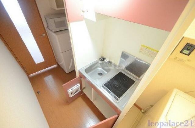 レオパレスカーサ ヒラルダのキッチン写真