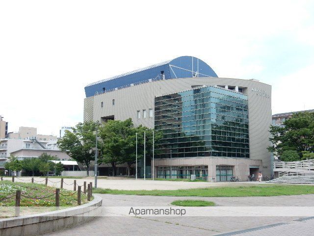図書館　岡山市立幸町図書館（図書館）まで455m