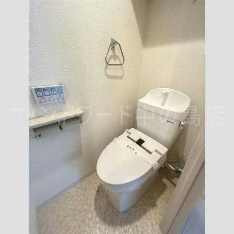 トイレ　詳細は、ウィンドワード中の島までご相談下さい。