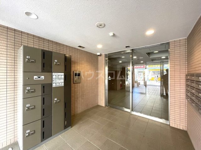 ロビー