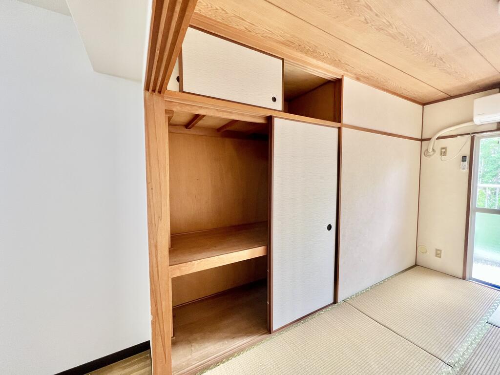 収納　※同物件別号室の写真