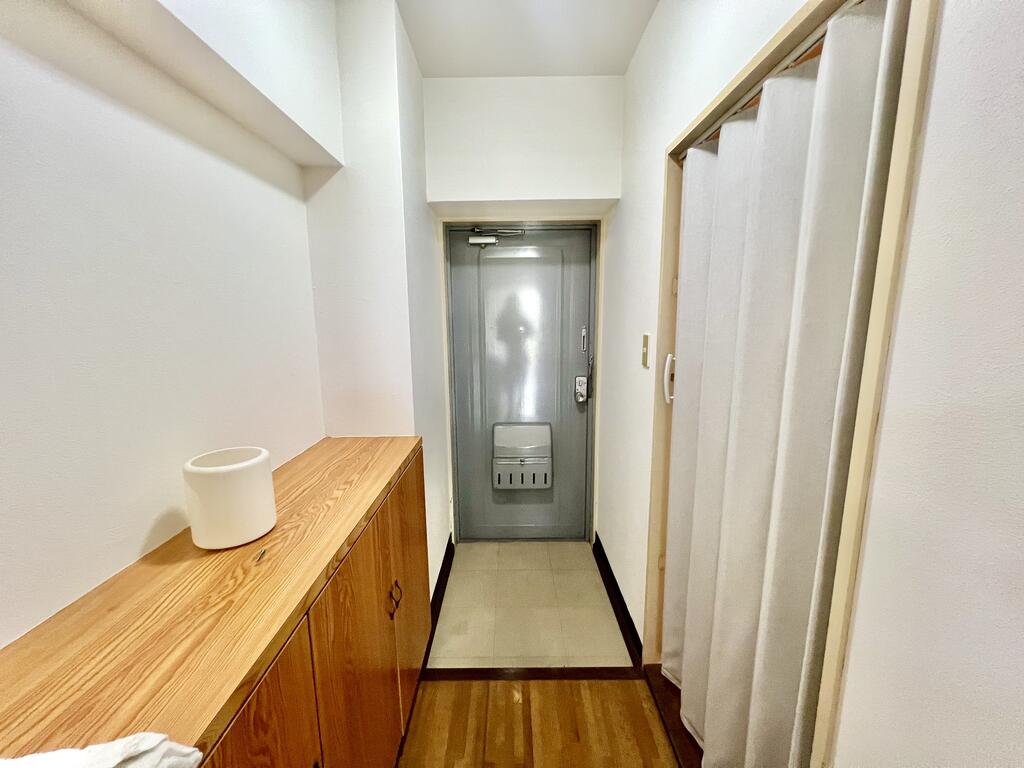 玄関　※同物件別号室の写真