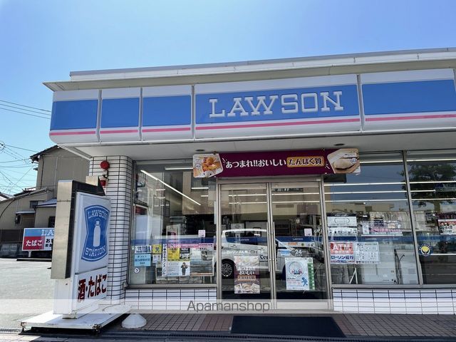 コンビニ　ローソン浜松鴨江１丁目店（コンビニ）まで538m