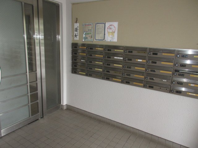 エントランス　※代表写真を掲載しております。