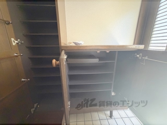 収納　下駄箱