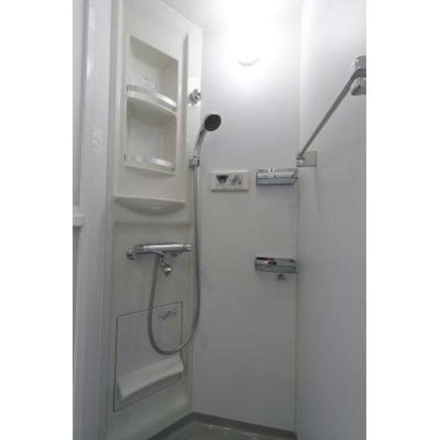 バス・シャワールーム　※写真は同タイプ住戸です。